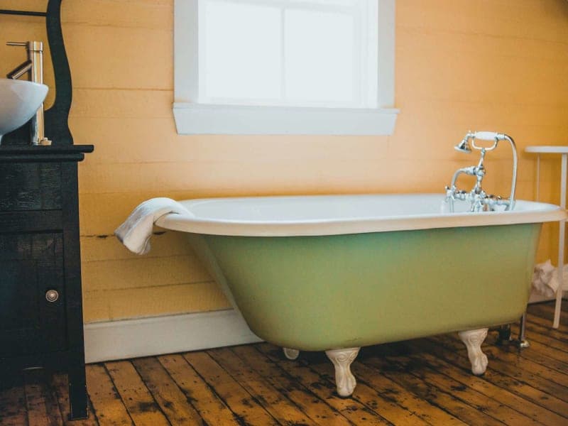 Walk-In Bathtub Companies for Accessible Bathrooms